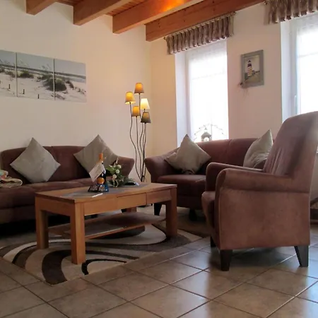 Ferienhaus Wattperlchen In Dornum, Cleaning Included